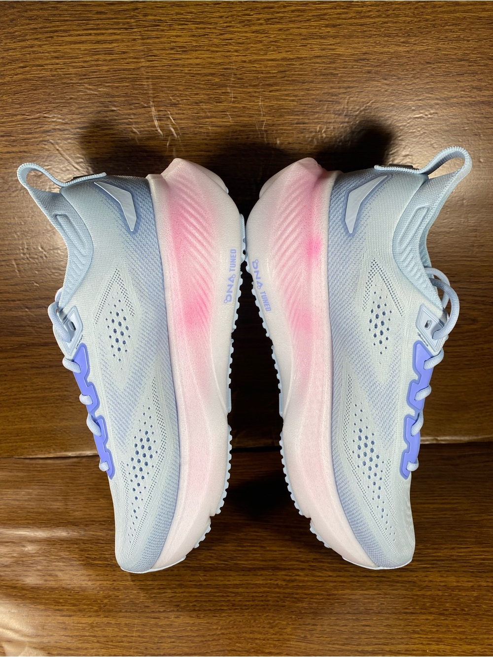Brooks Glycerin 23 women’s shoe size 10 - Picture 8 of 12
